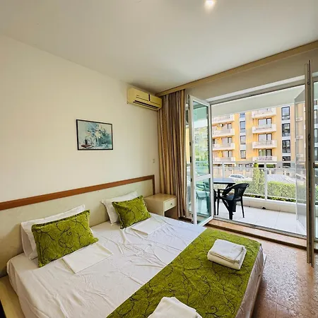 Apartman Sunny Hоuse 104 One Bedroom *
