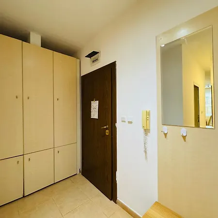 アパート Sunny Hоuse 104 One Bedroom サニービーチ
