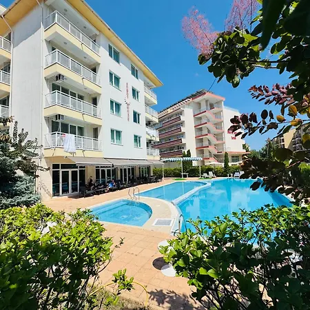 Sunny Hоuse 104 One Bedroom * Napospart